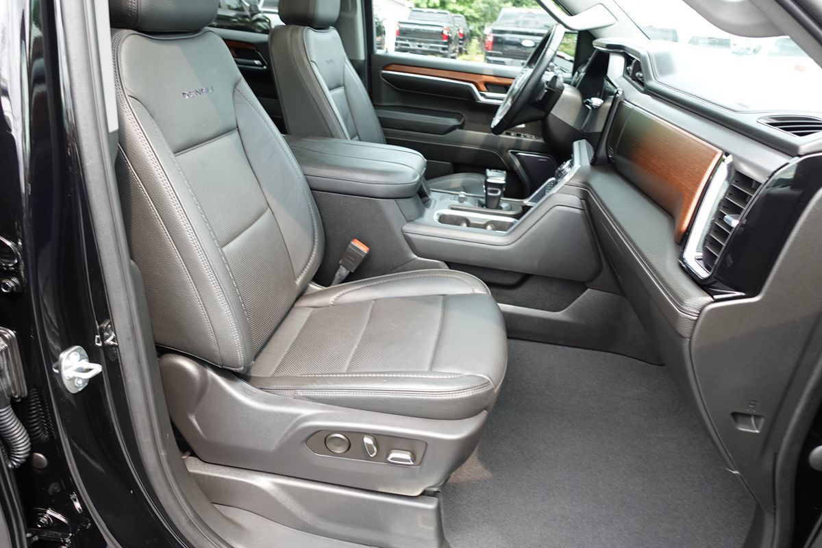 Photo 46 of this GMC Sierra 1500