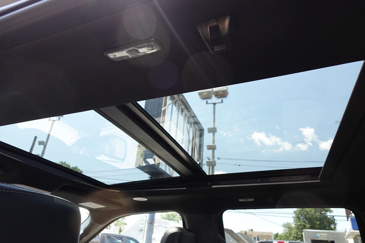 Photo 28 of this Ford F-150
