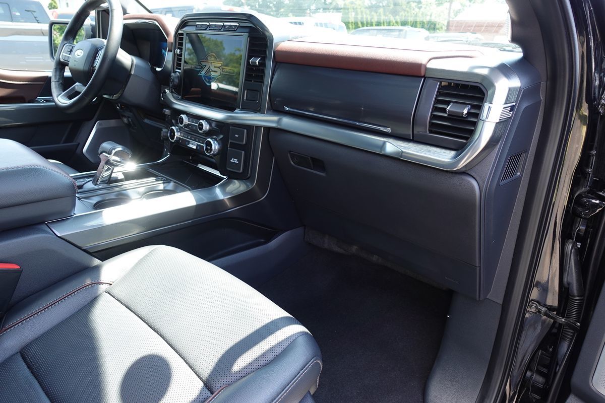 Photo 44 of this Ford F-150