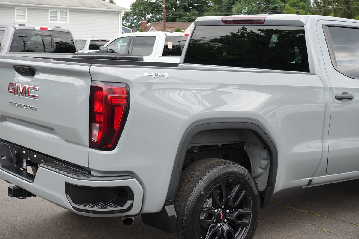 Photo 11 of this GMC Sierra 1500