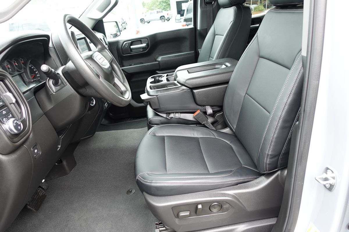 Photo 17 of this GMC Sierra 1500