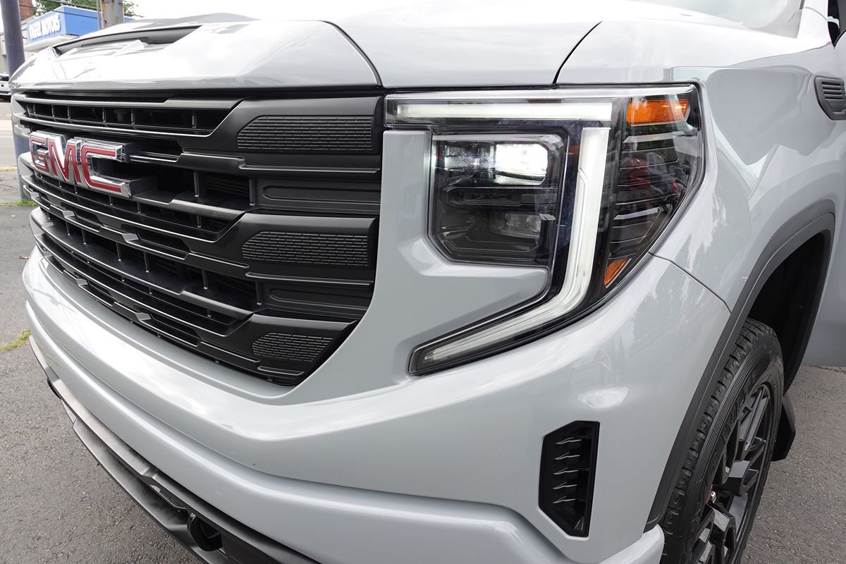 Photo 57 of this GMC Sierra 1500