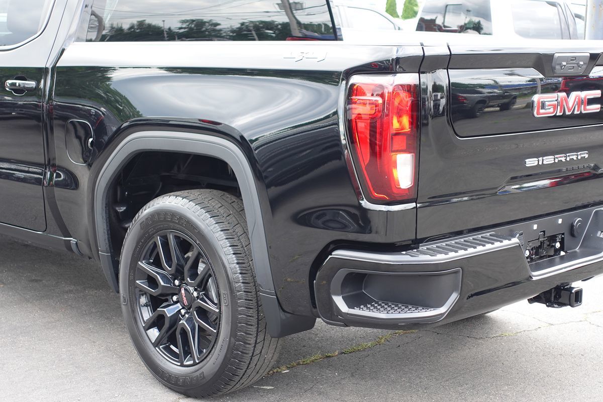 Photo 9 of this GMC Sierra 1500