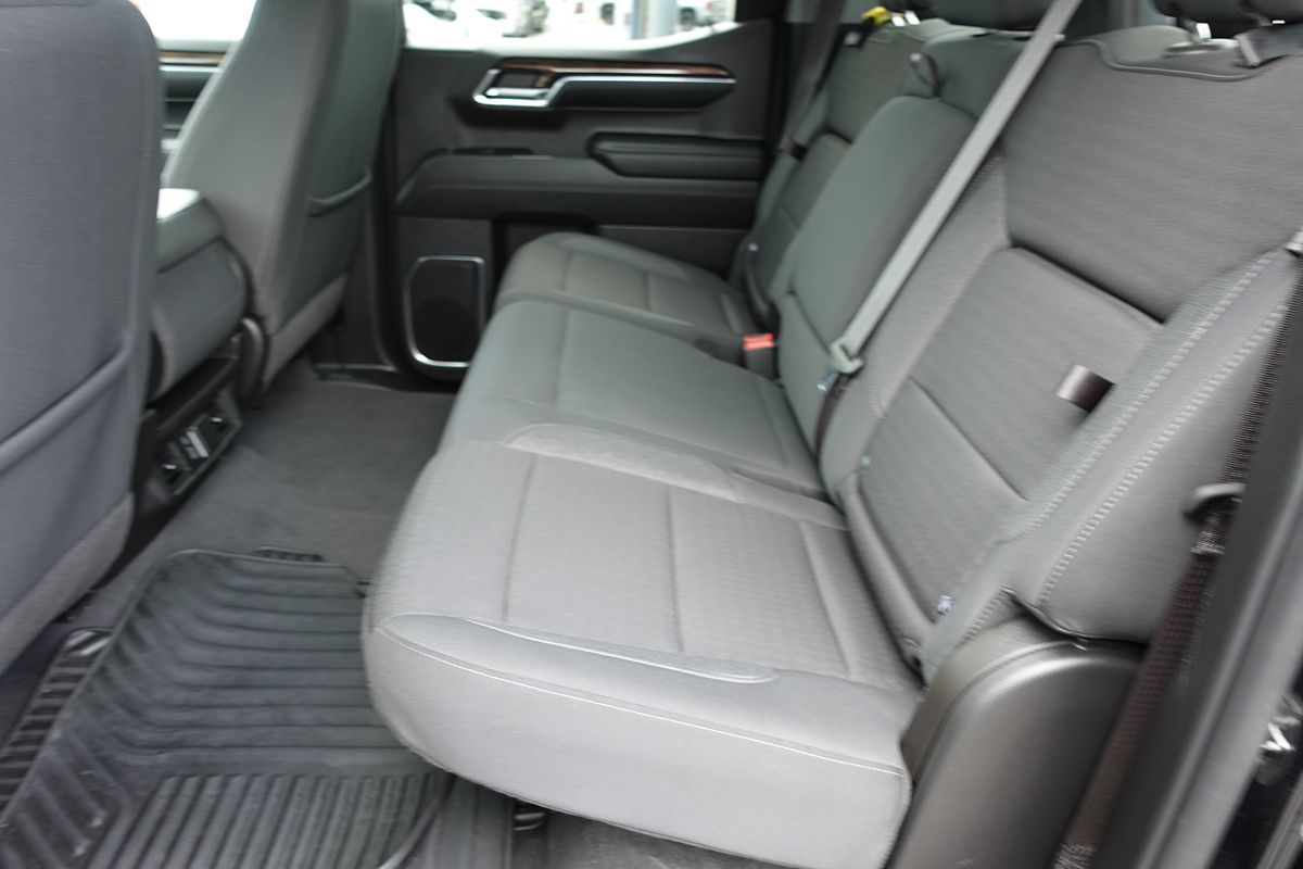 Photo 22 of this GMC Sierra 1500