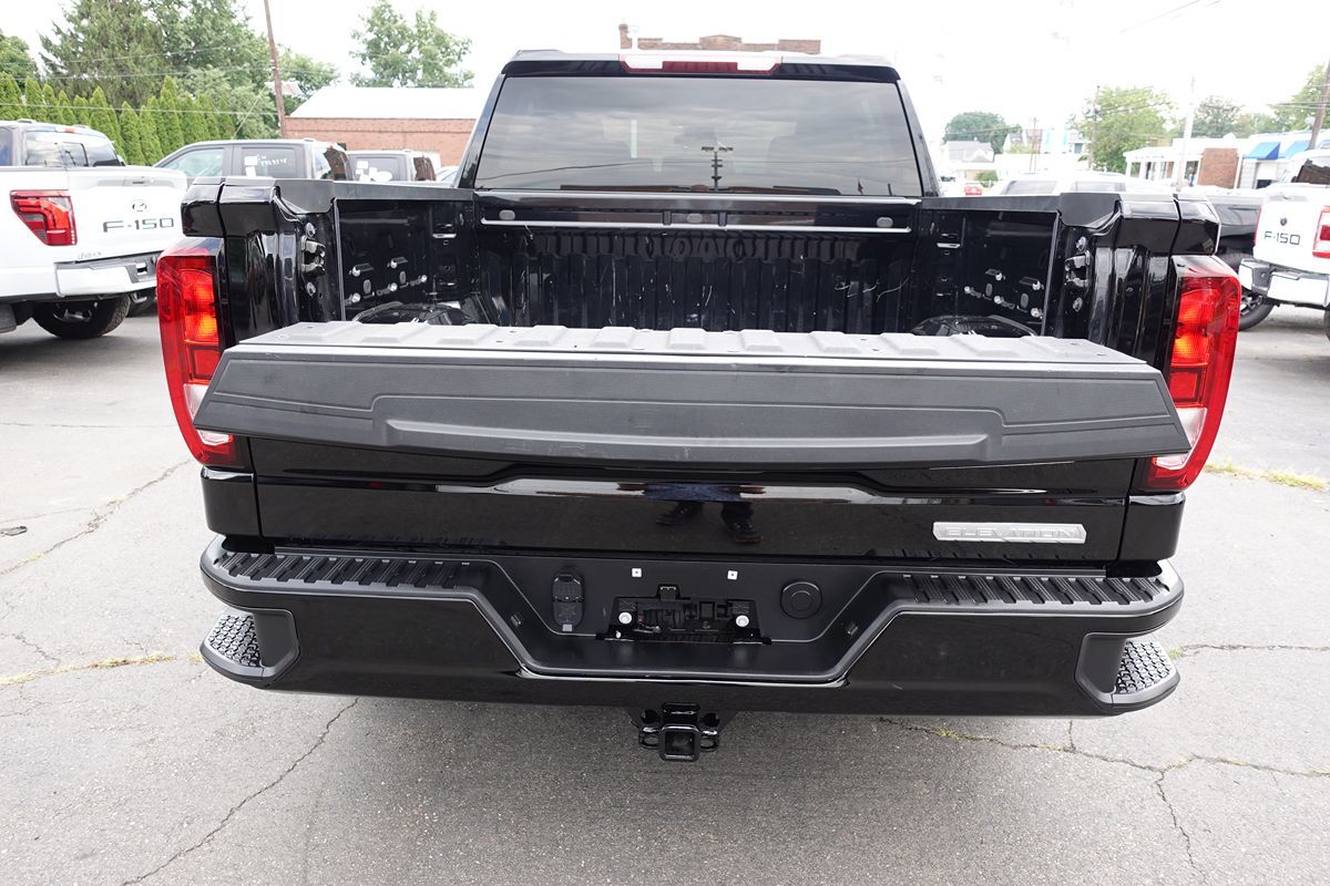Photo 24 of this GMC Sierra 1500
