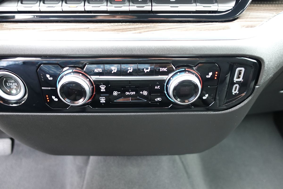 Photo 41 of this GMC Sierra 1500
