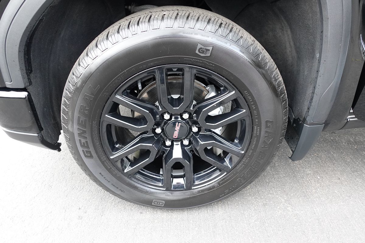 Photo 50 of this GMC Sierra 1500