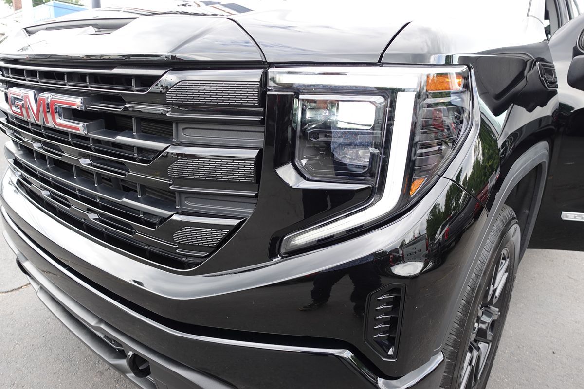 Photo 54 of this GMC Sierra 1500