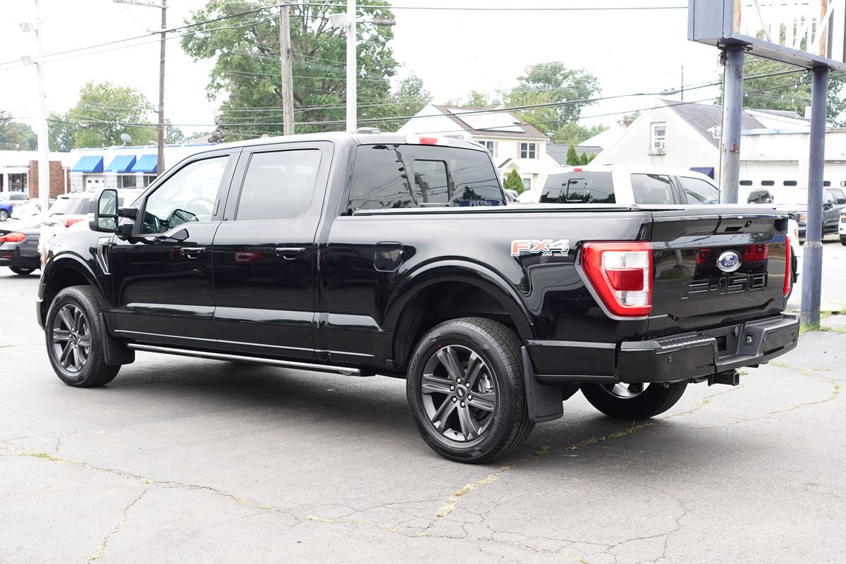 Photo 2 of this Ford F-150