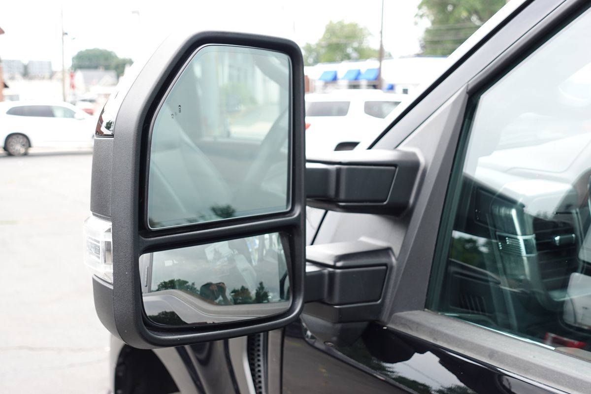 Photo 8 of this Ford F-150