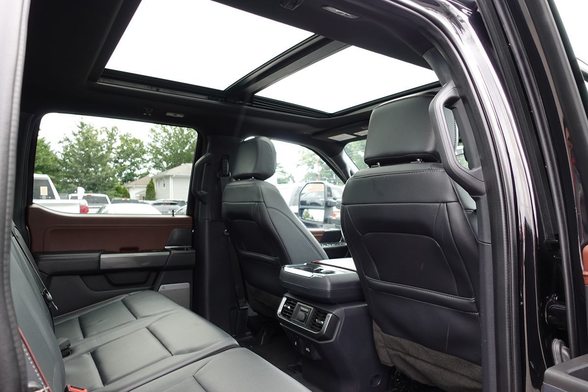 Photo 34 of this Ford F-150