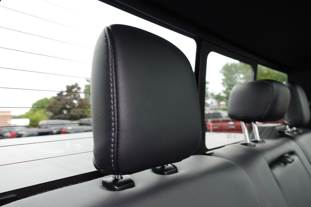 Photo 35 of this Ford F-150