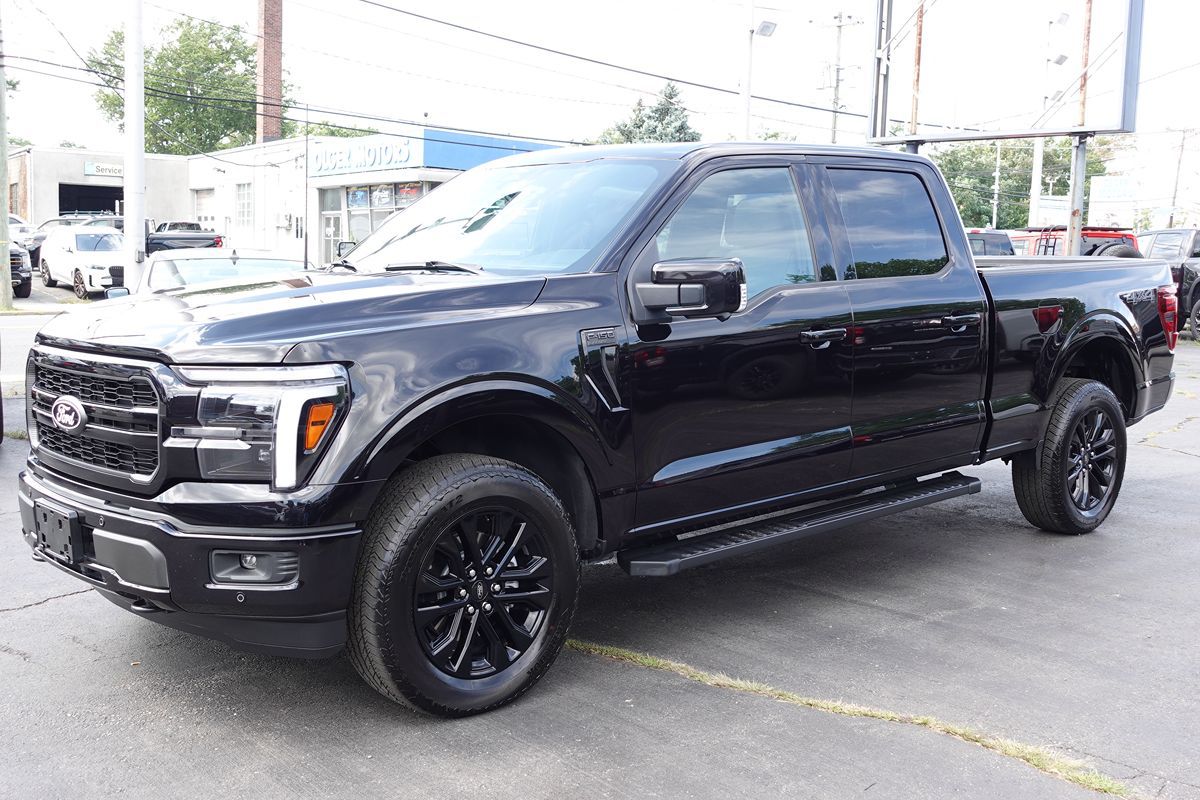 2025 Ford F-150 LARIAT
