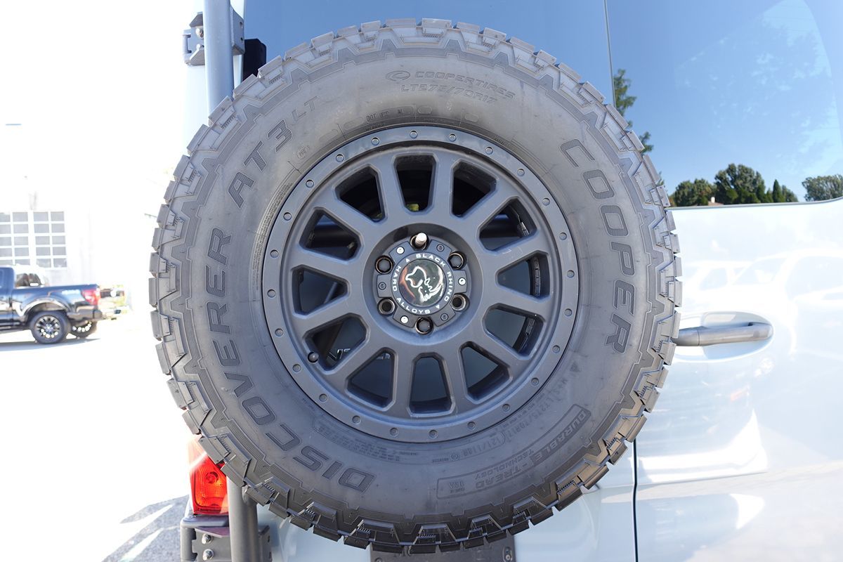 Photo 57 of this Mercedes-Benz Sprinter Passenger Van
