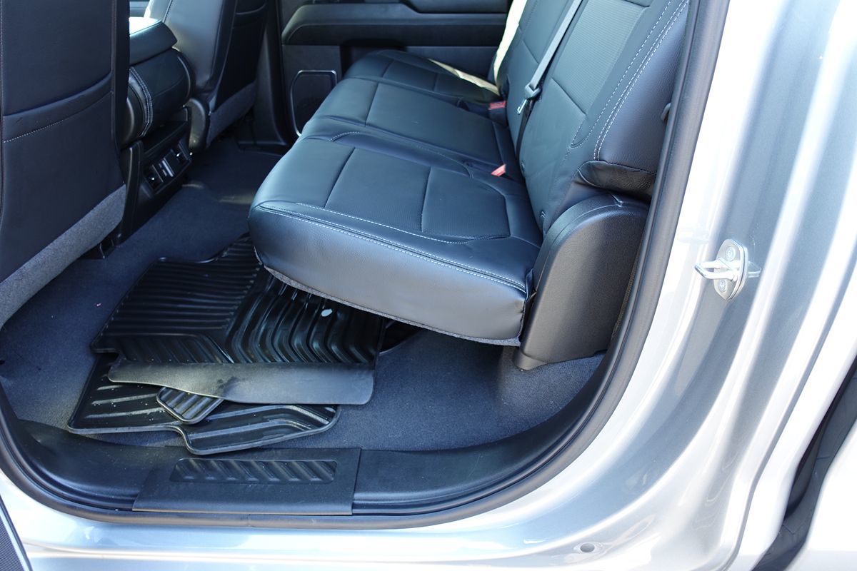 Photo 24 of this Chevrolet Silverado 1500