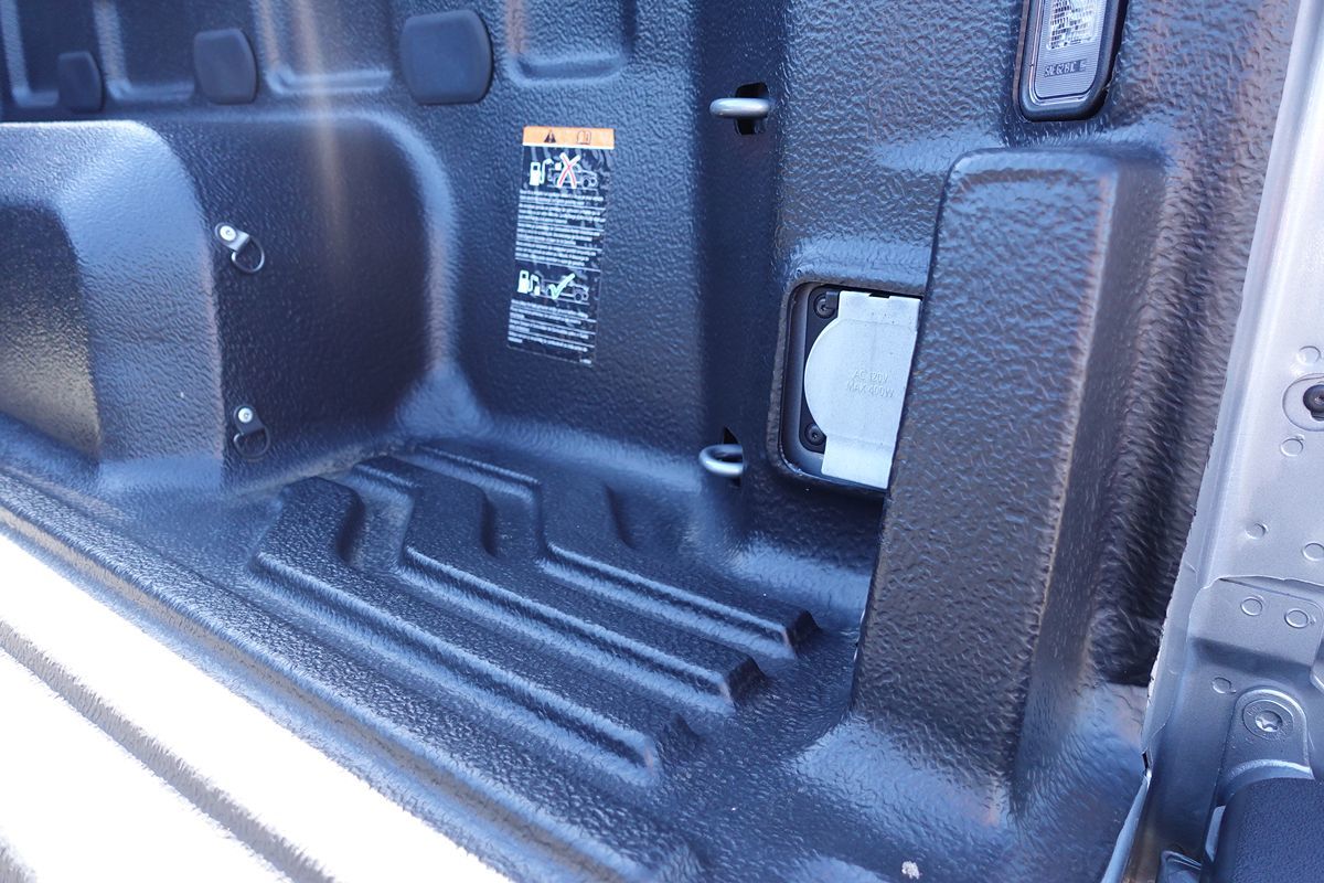 Photo 28 of this Chevrolet Silverado 1500