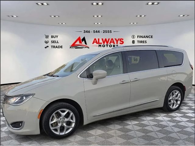 2020 Chrysler Pacifica Touring L Plus FWD