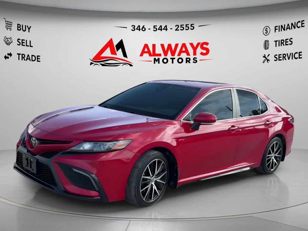 2022 Toyota Camry SE