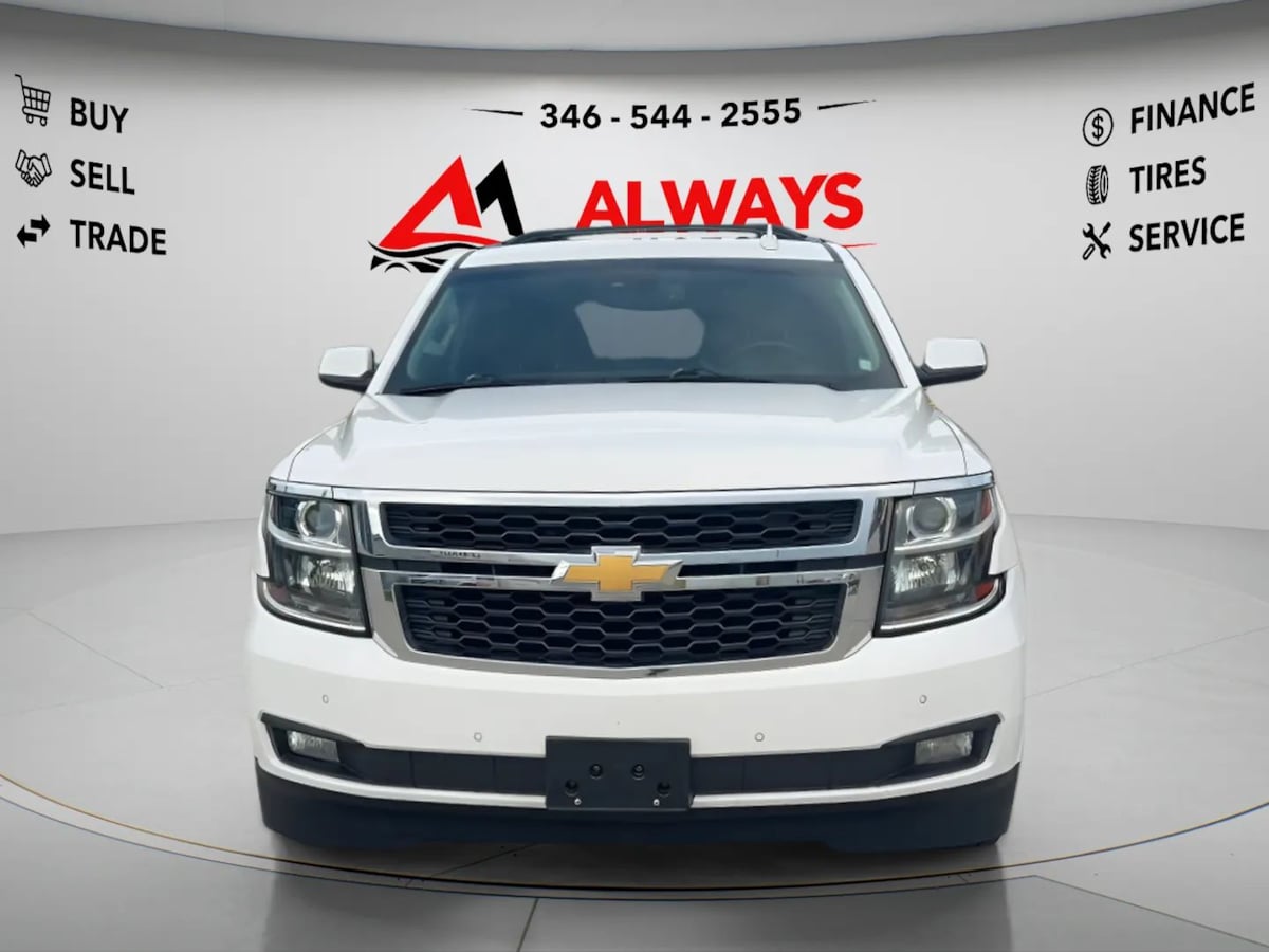 Photo 2 of this Chevrolet Suburban