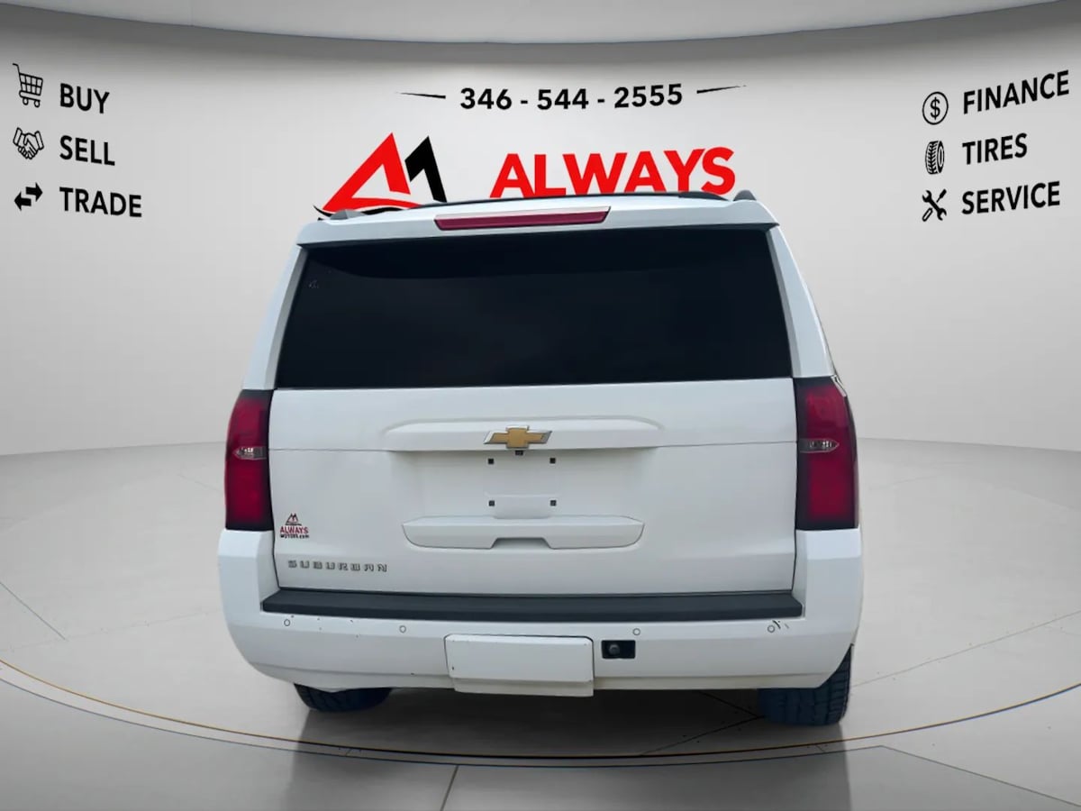 Photo 6 of this Chevrolet Suburban