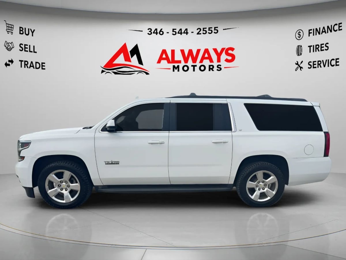 Photo 8 of this Chevrolet Suburban