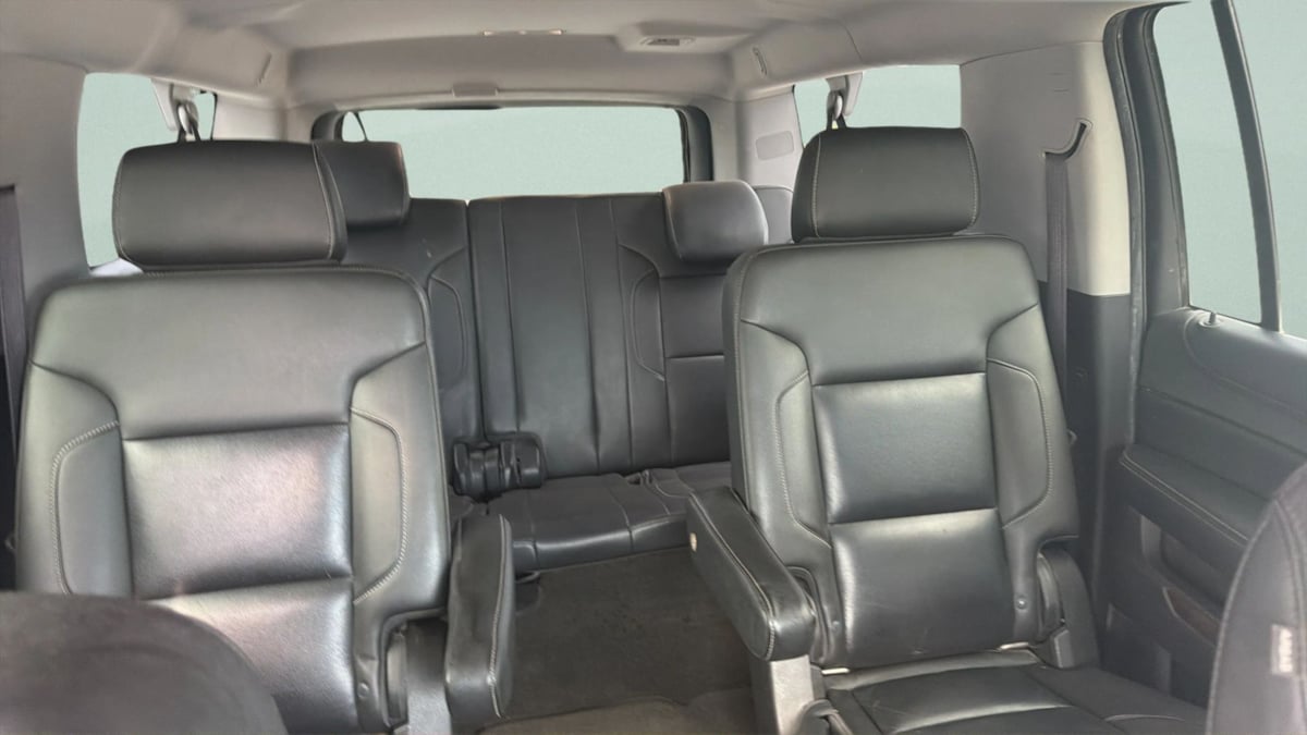 Photo 11 of this Chevrolet Suburban