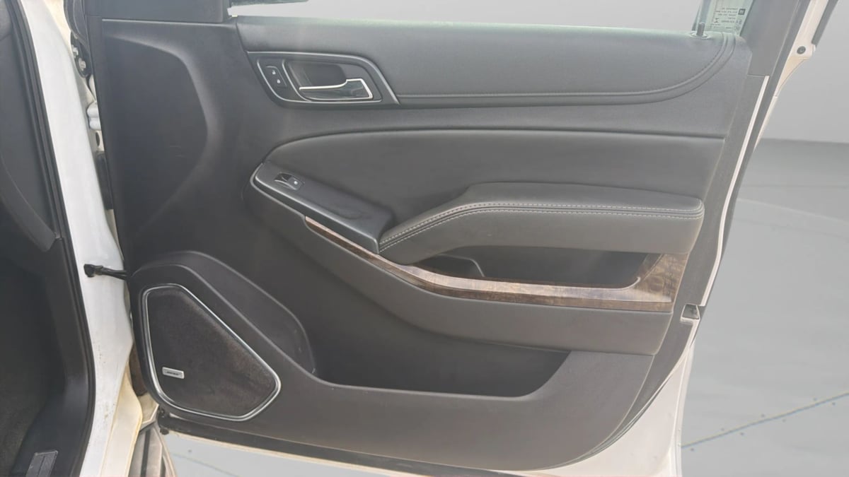 Photo 16 of this Chevrolet Suburban