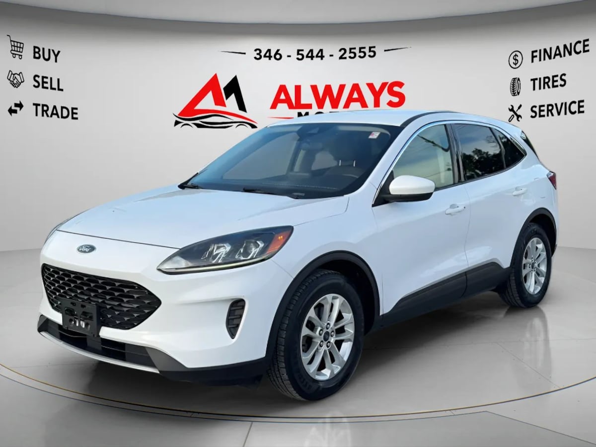 2020 Ford Escape SE