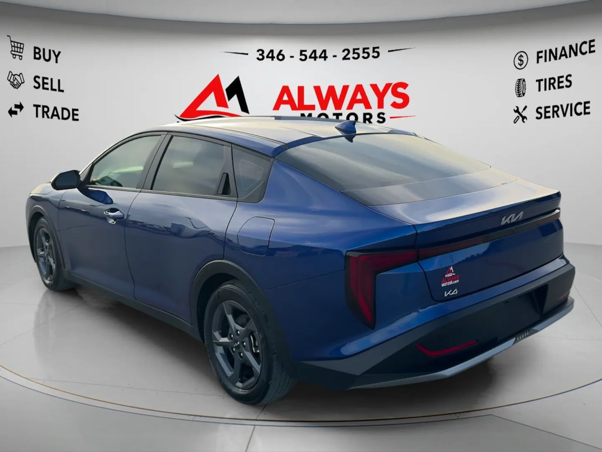 Photo 7 of this Kia K4