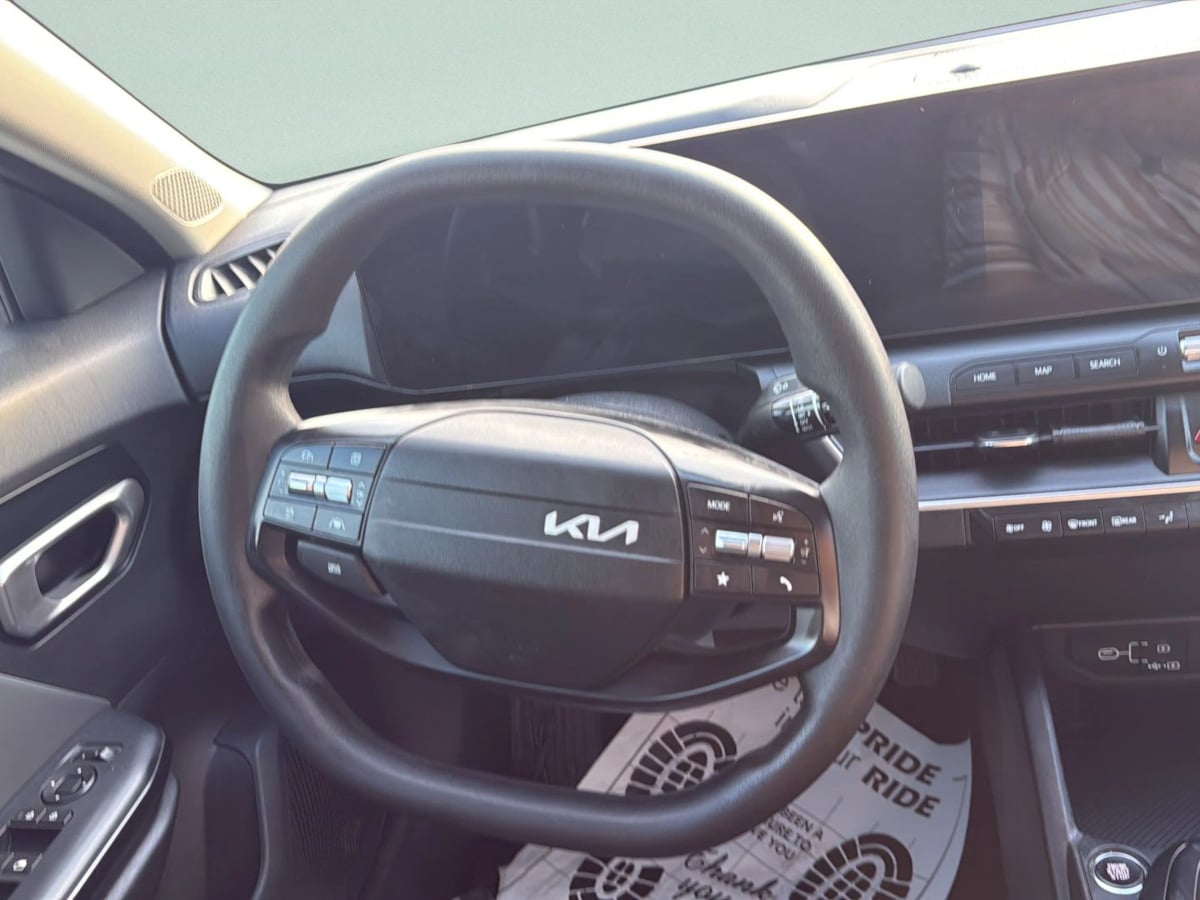 Photo 13 of this Kia K4