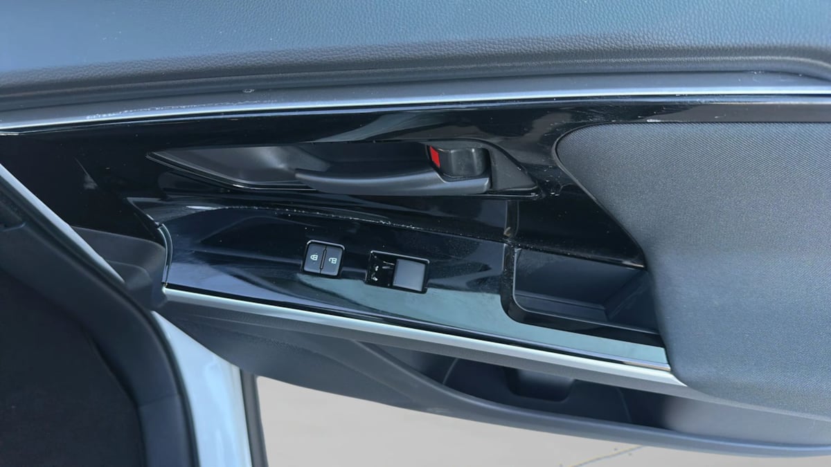 Photo 18 of this Subaru Solterra