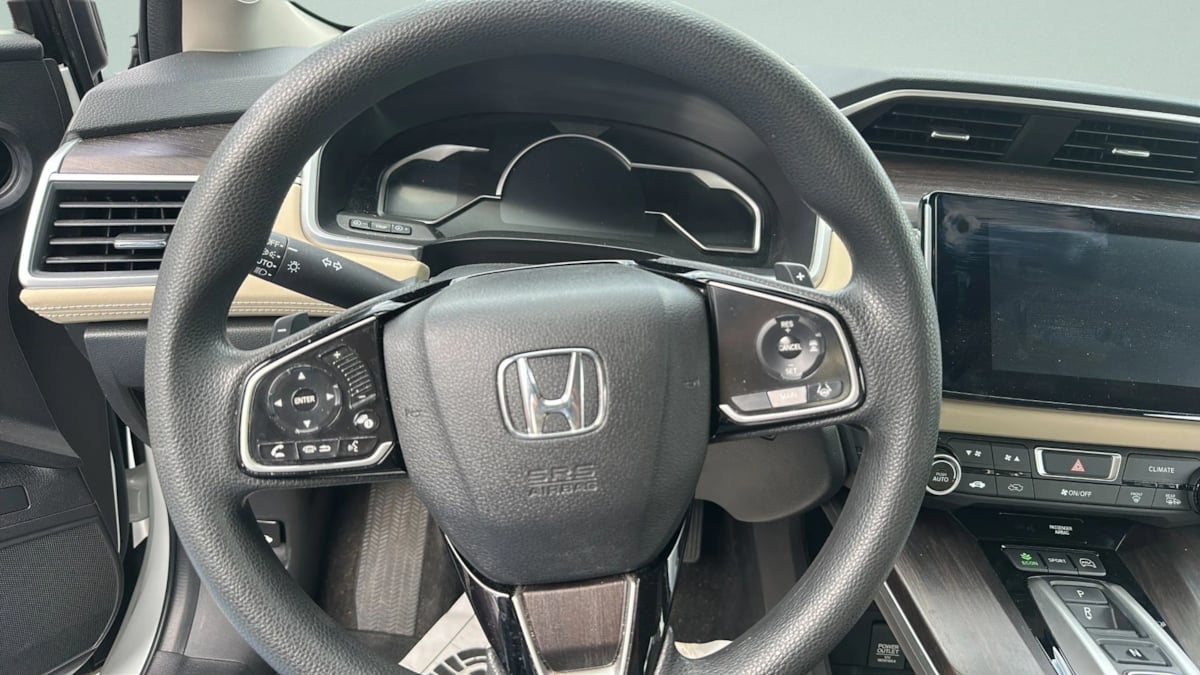 Photo 13 of this Honda Clarity Plug-In Hybrid