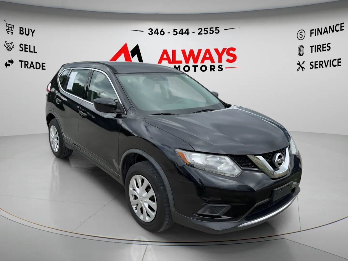 Photo 3 of this Nissan Rogue