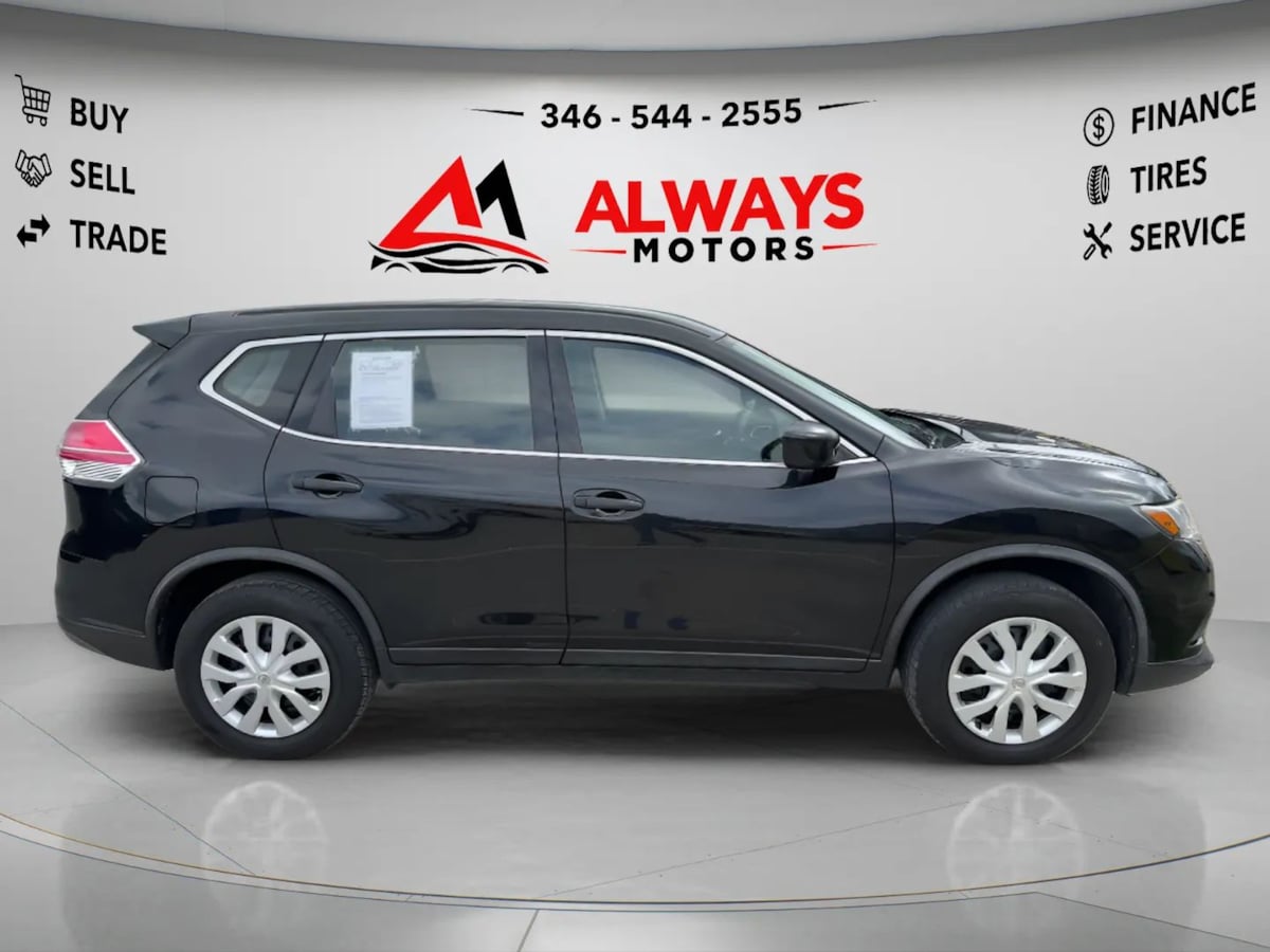 Photo 4 of this Nissan Rogue