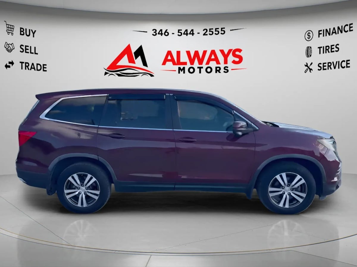 Photo 4 of this Honda Pilot