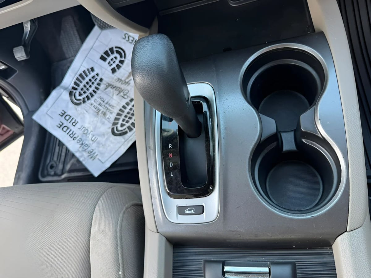 Photo 15 of this Honda Pilot