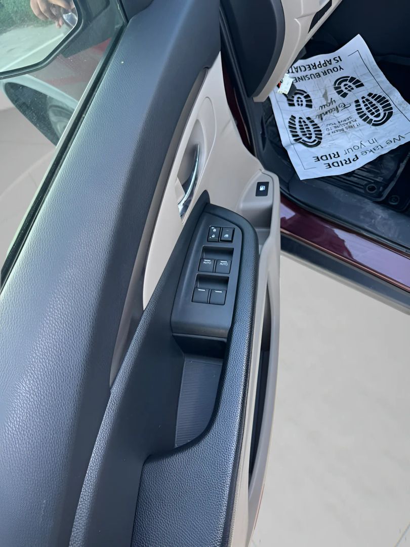 Photo 16 of this Honda Pilot