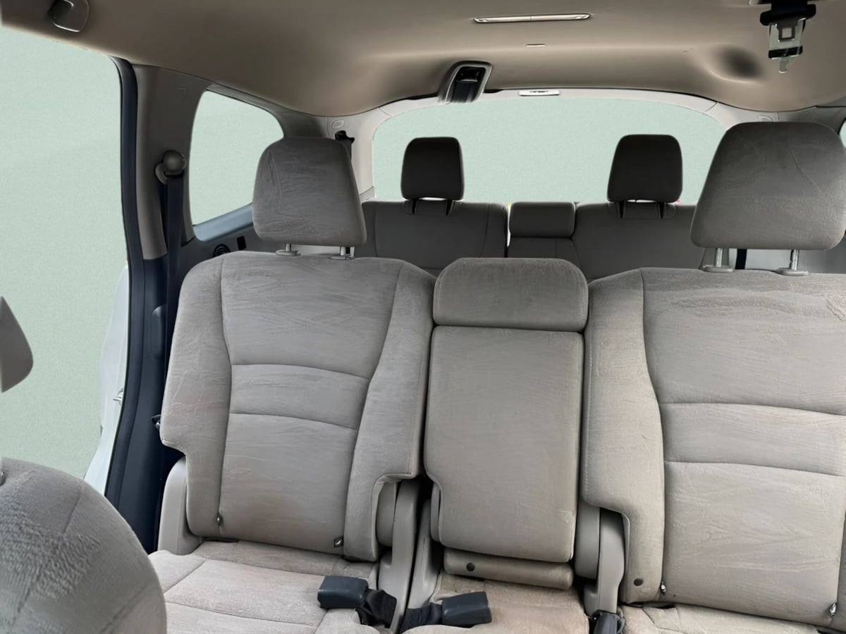 Photo 14 of this Honda Pilot