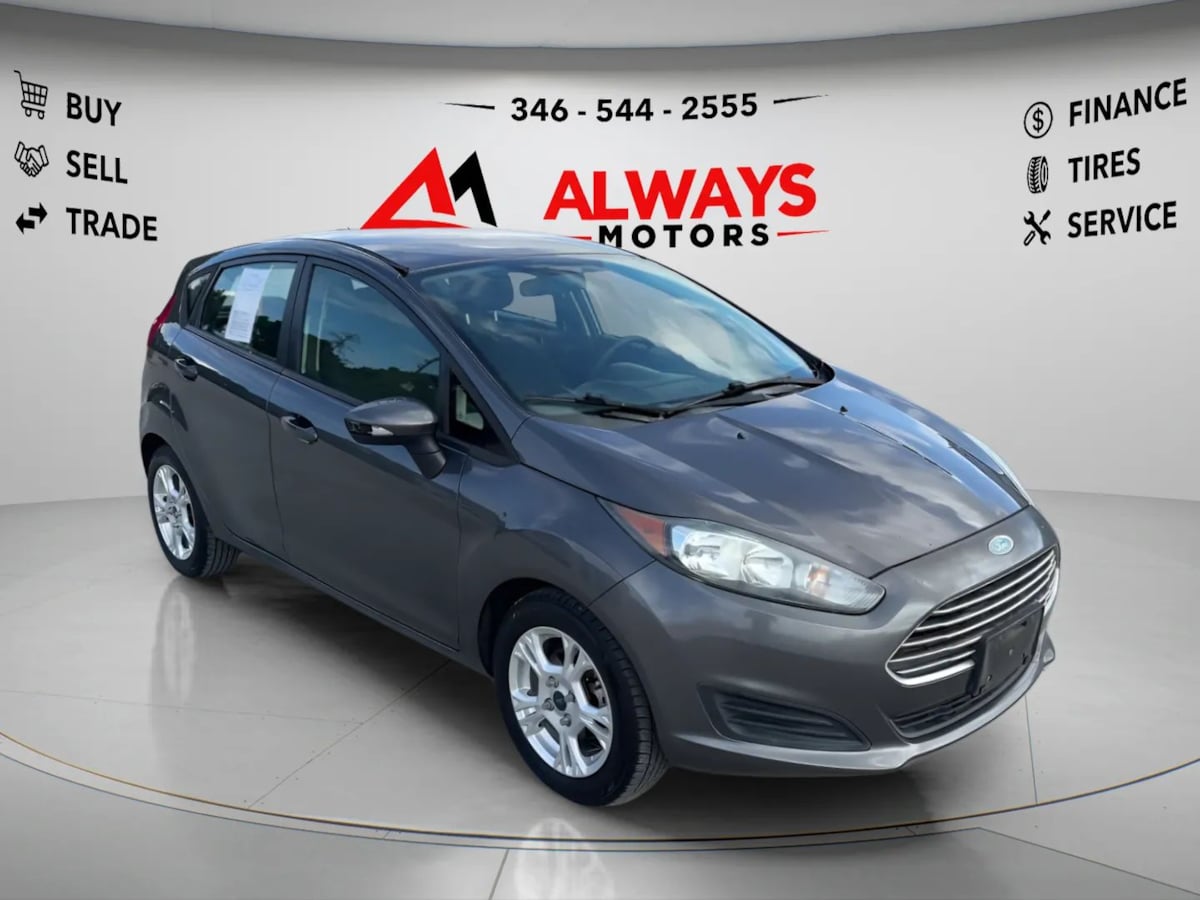 Photo 3 of this Ford Fiesta