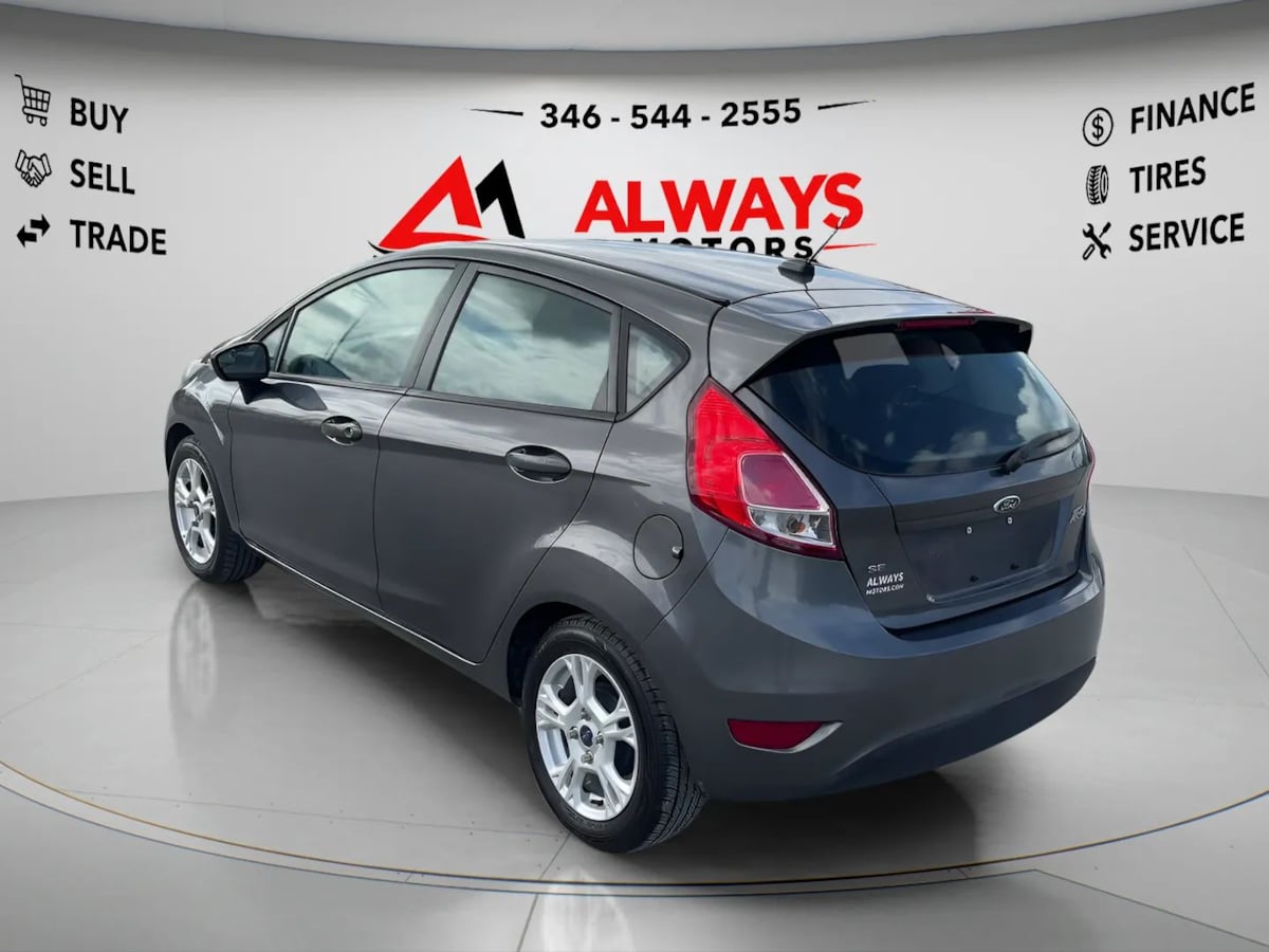 Photo 7 of this Ford Fiesta
