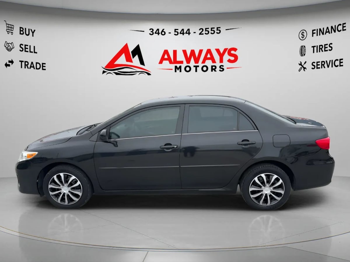 Photo 7 of this Toyota Corolla