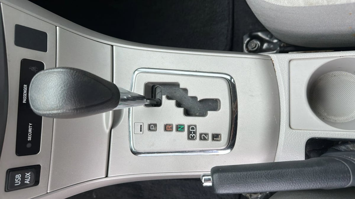 Photo 14 of this Toyota Corolla