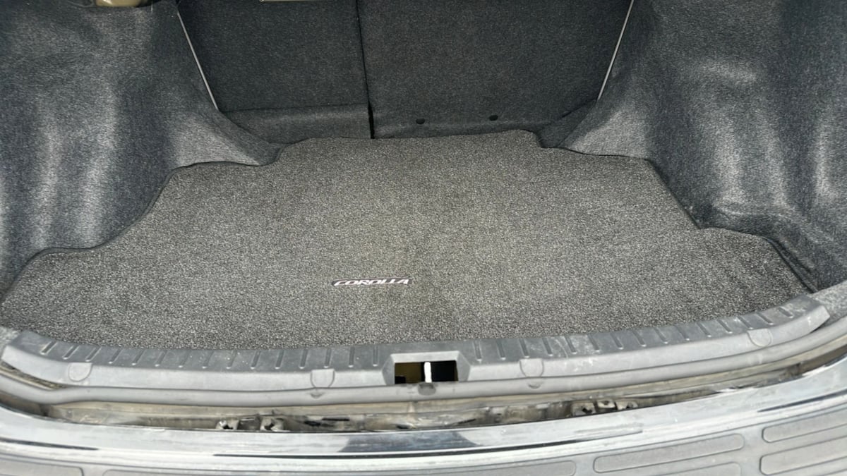Photo 20 of this Toyota Corolla