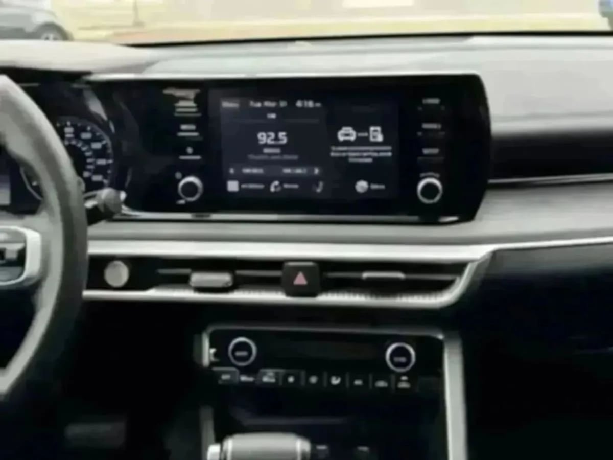2023 Kia K5 LXS - Photo 23