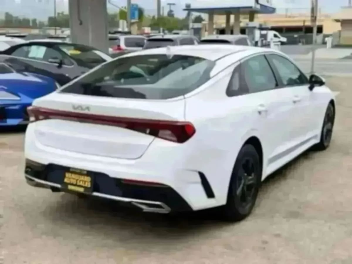 2023 Kia K5 LXS - Photo 47