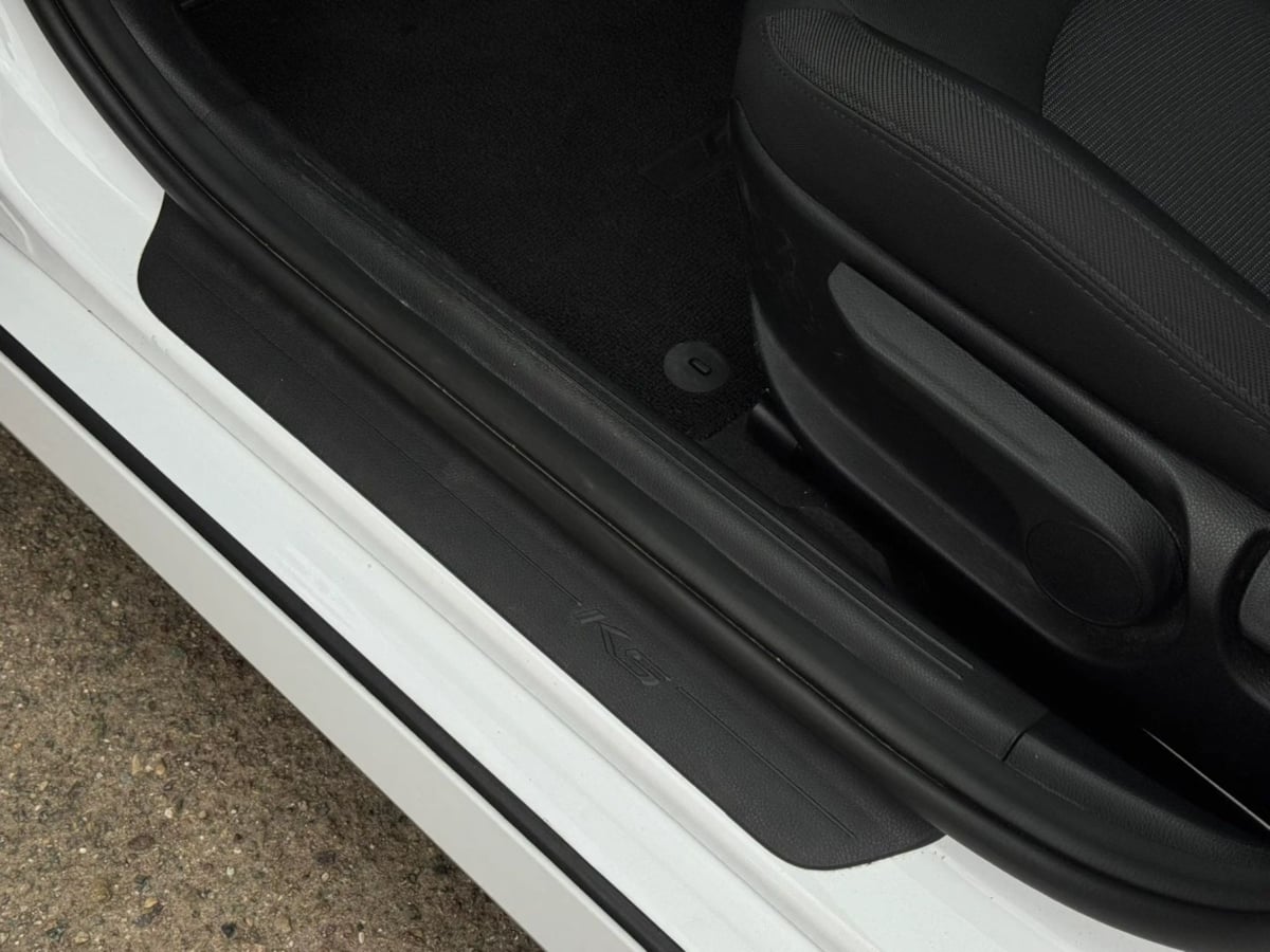 2023 Kia K5 LXS - Photo 64
