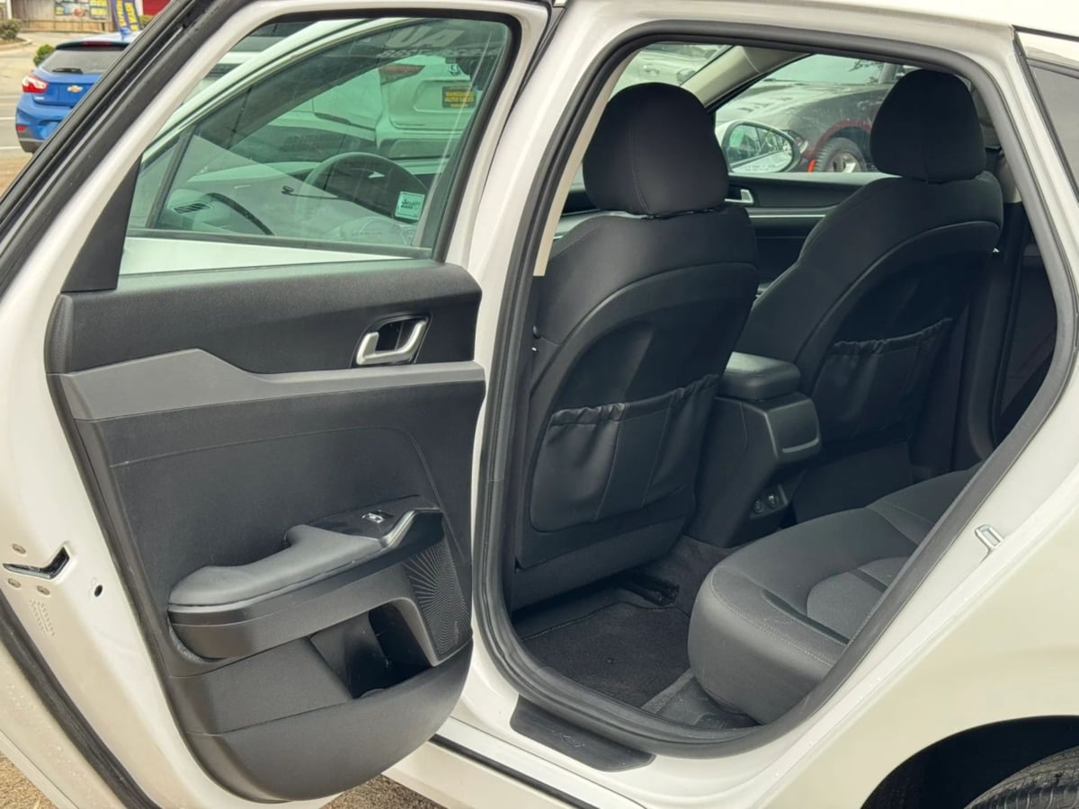 2023 Kia K5 LXS - Photo 67