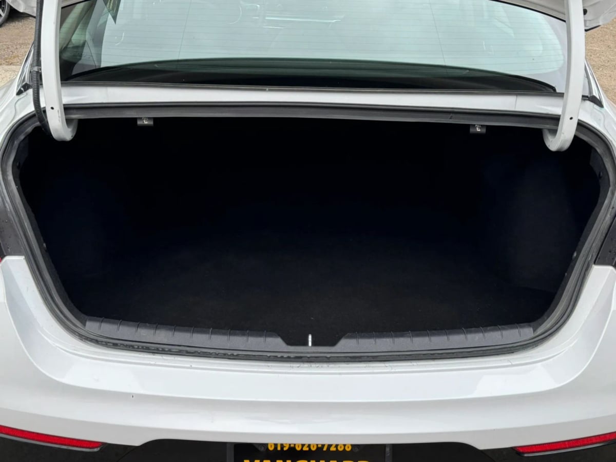 2023 Kia K5 LXS - Photo 95
