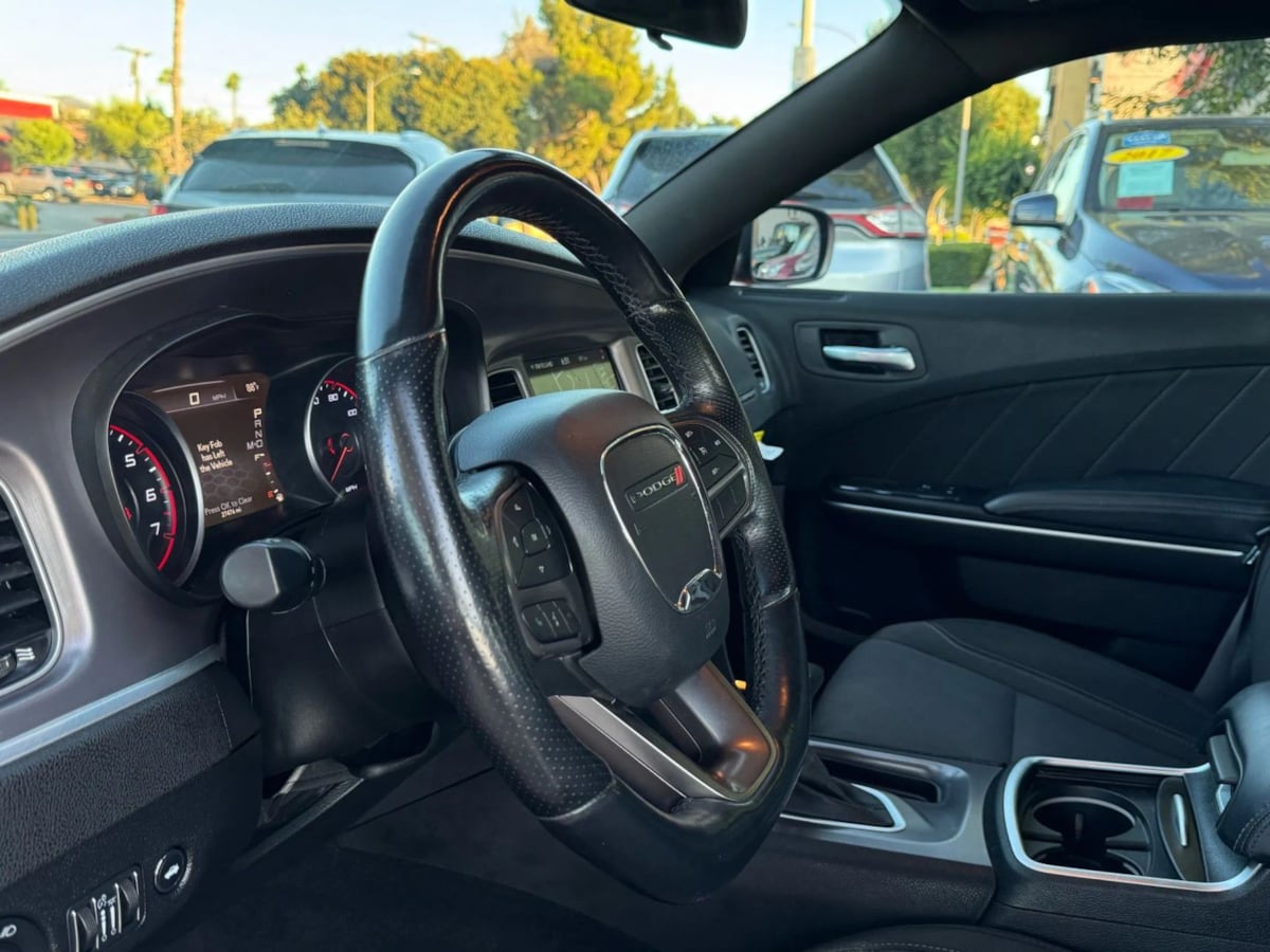 2022 Dodge Charger SXT - Photo 26