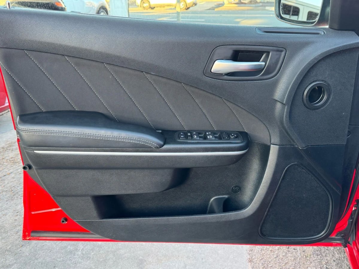 2022 Dodge Charger SXT - Photo 30